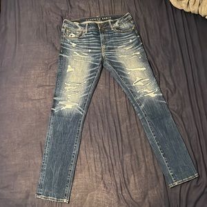 33x32 skinny jeans from American Eagle